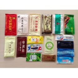 供應(yīng)濕巾枕式包裝機(jī)，壓縮面膜巾包裝機(jī)，單片濕紙巾自動(dòng)包裝機(jī)
