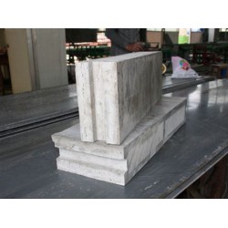 專業(yè)生產(chǎn)節(jié)能隔墻板，就來濟(jì)南譜藍(lán)，質(zhì)優(yōu)價廉，品質(zhì)有保障！