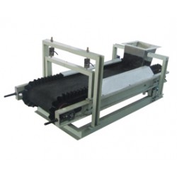 大傾角皮帶輸送機(jī)供應(yīng)，搶手的定量給料機(jī)昊建電子供應(yīng)