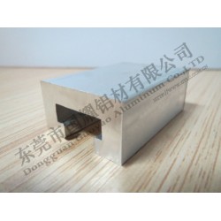 東莞機(jī)械手鋁型材上哪買比較好，南海機(jī)械手鋁型材供應(yīng)