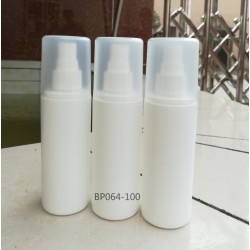 供應(yīng)100ML醫(yī)藥消毒液瓶、醫(yī)藥噴霧瓶、帶大蓋噴瓶、液體瓶
