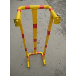 供應(yīng)山東消防管道防撞護(hù)欄廠家直銷，燃?xì)夤艿雷o(hù)欄定做