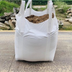 出口韓國日本集裝袋包裝現(xiàn)場 防變形拉筋噸袋