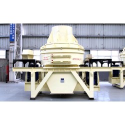 河南顎式破破碎機型號大全，進料、產(chǎn)量、電機功率全都有Z98